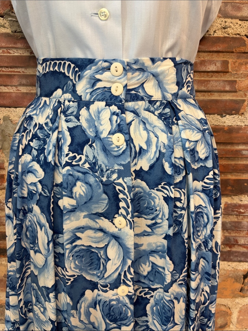 Vintage High-Waist Blue Rose-Floral Midi Skirt